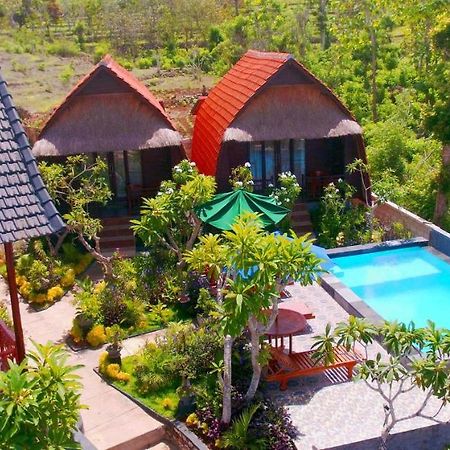 Agasta Villa Toyapakeh Exterior photo