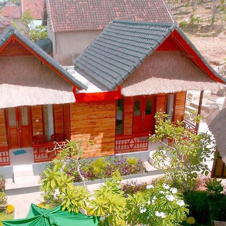 Agasta Villa Toyapakeh Exterior photo